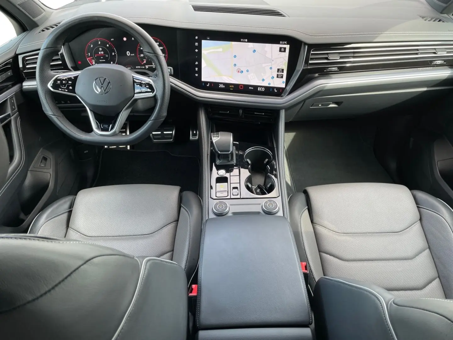 Volkswagen Touareg R-Line 3.0 TDI 4Motion MATRIX NAVI 360