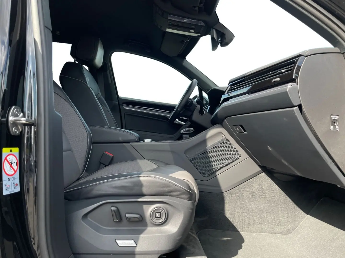 Volkswagen Touareg R-Line 3.0 TDI 4Motion MATRIX NAVI 360