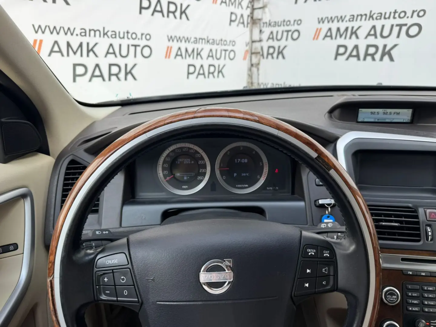 Volvo Xc  60 – 2009– 2.4 diesel