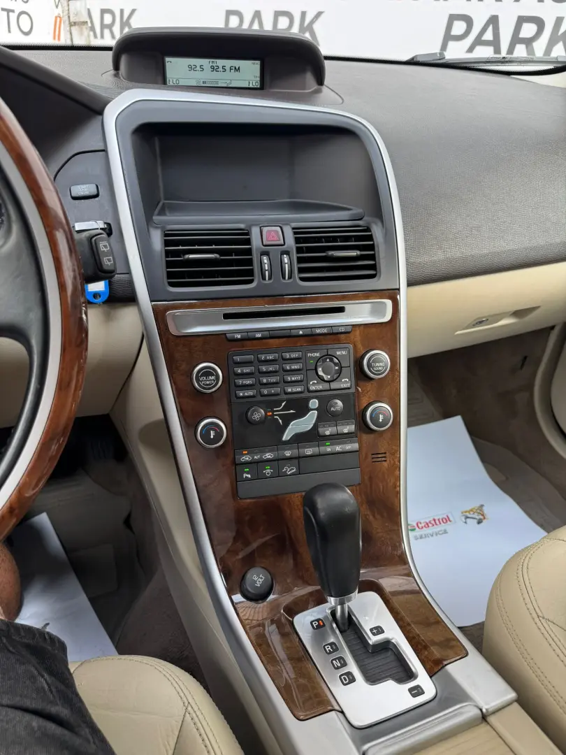 Volvo Xc  60 – 2009– 2.4 diesel