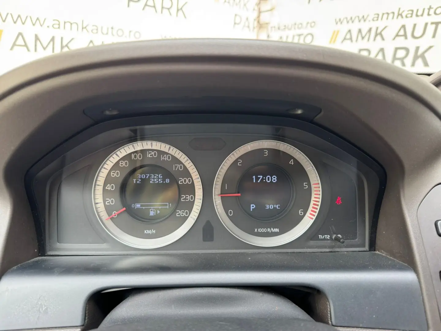 Volvo Xc  60 – 2009– 2.4 diesel