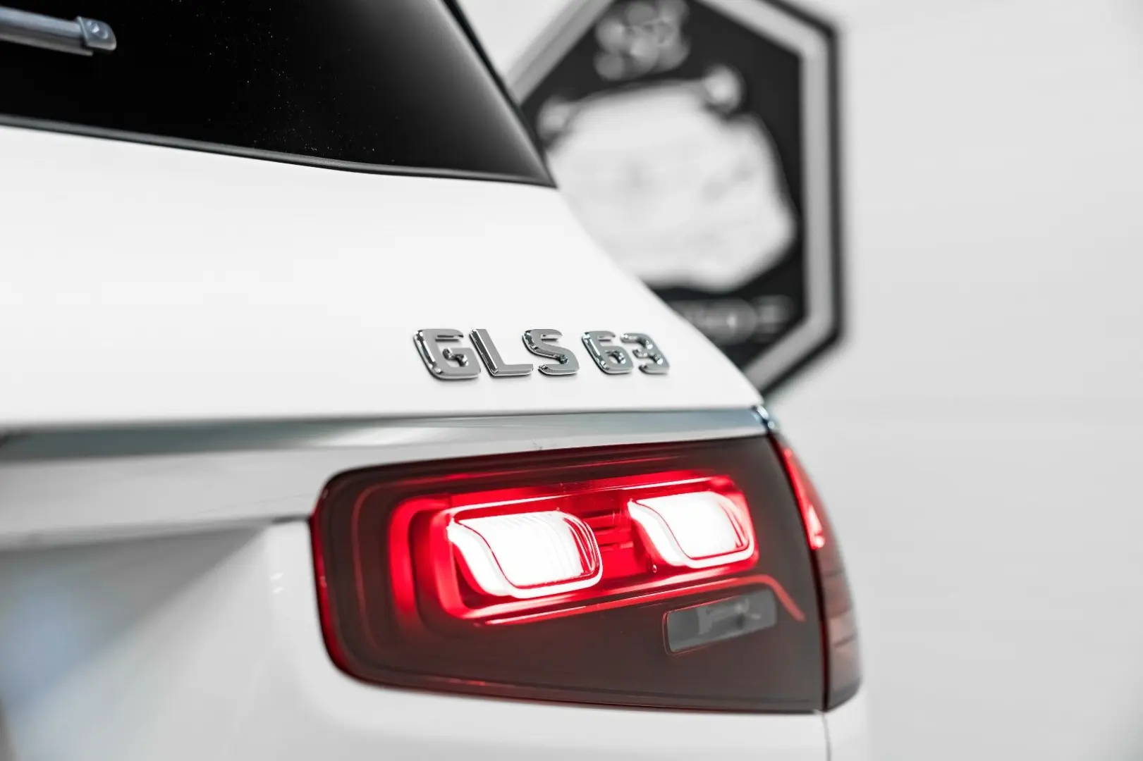 GLS 63 AMG PANO CARBON 23 7SEATS