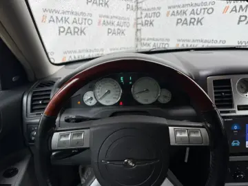 Chrysler 300C  – 2006