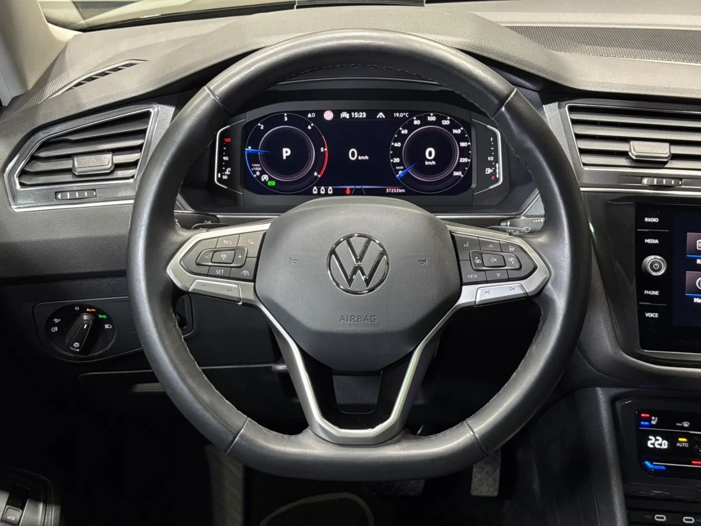 Volkswagen Tiguan Allspace Elegance 2.0 TDI DSG 4M MATRIX