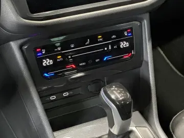 Volkswagen Tiguan Allspace Elegance 2.0 TDI DSG 4M MATRIX