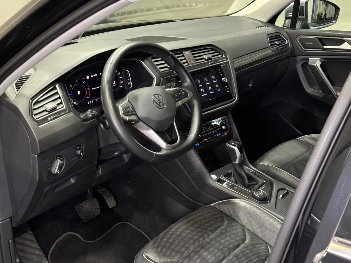 Volkswagen Tiguan Allspace Elegance 2.0 TDI DSG 4M MATRIX