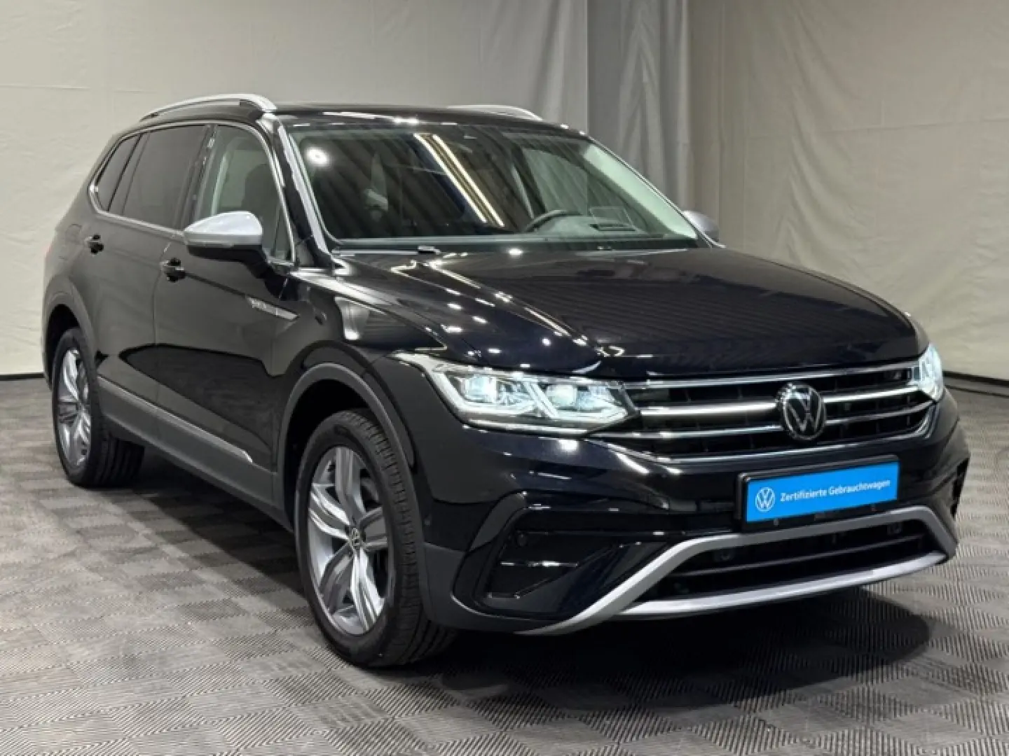 Volkswagen Tiguan Allspace Elegance 2.0 TDI DSG 4M MATRIX