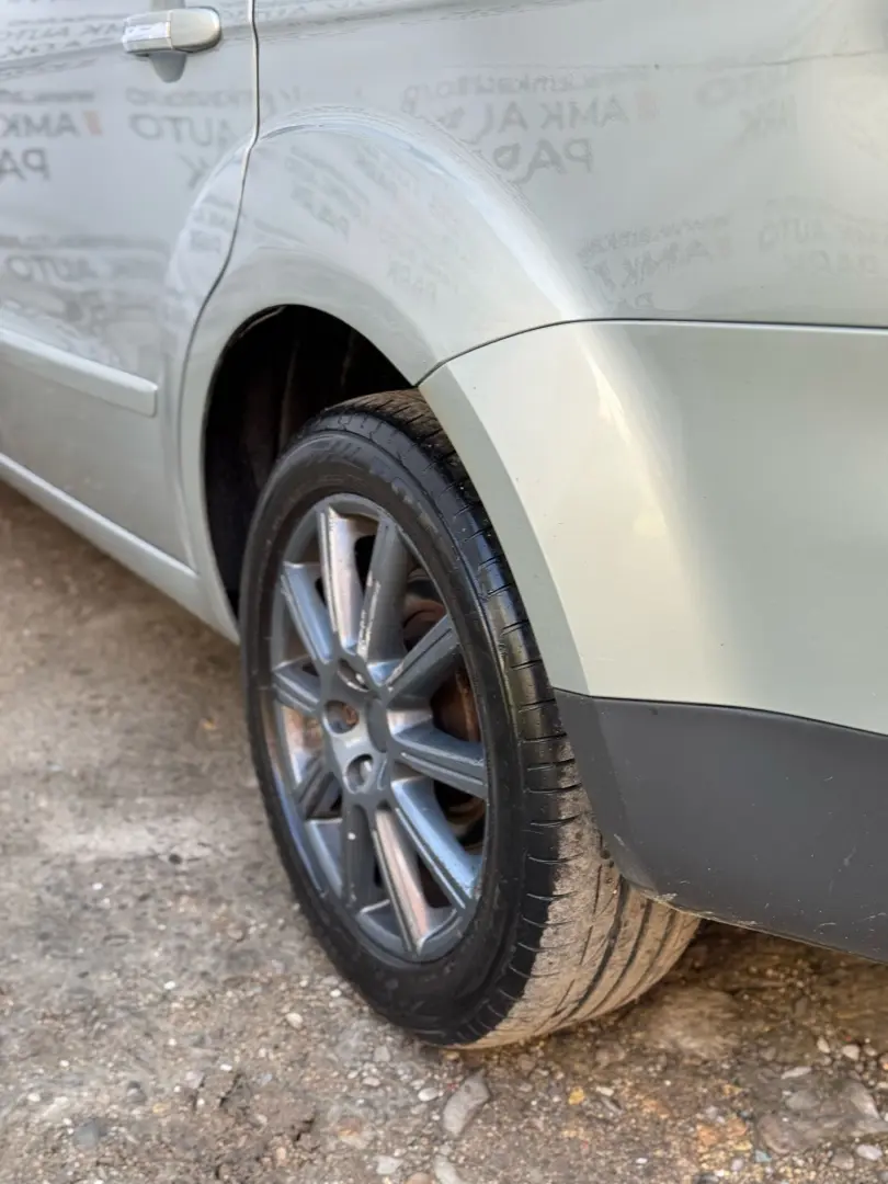 Ford Galaxy – 2009