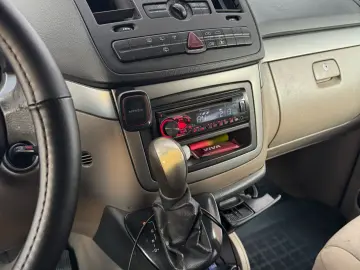 Mercedes Benz Viano