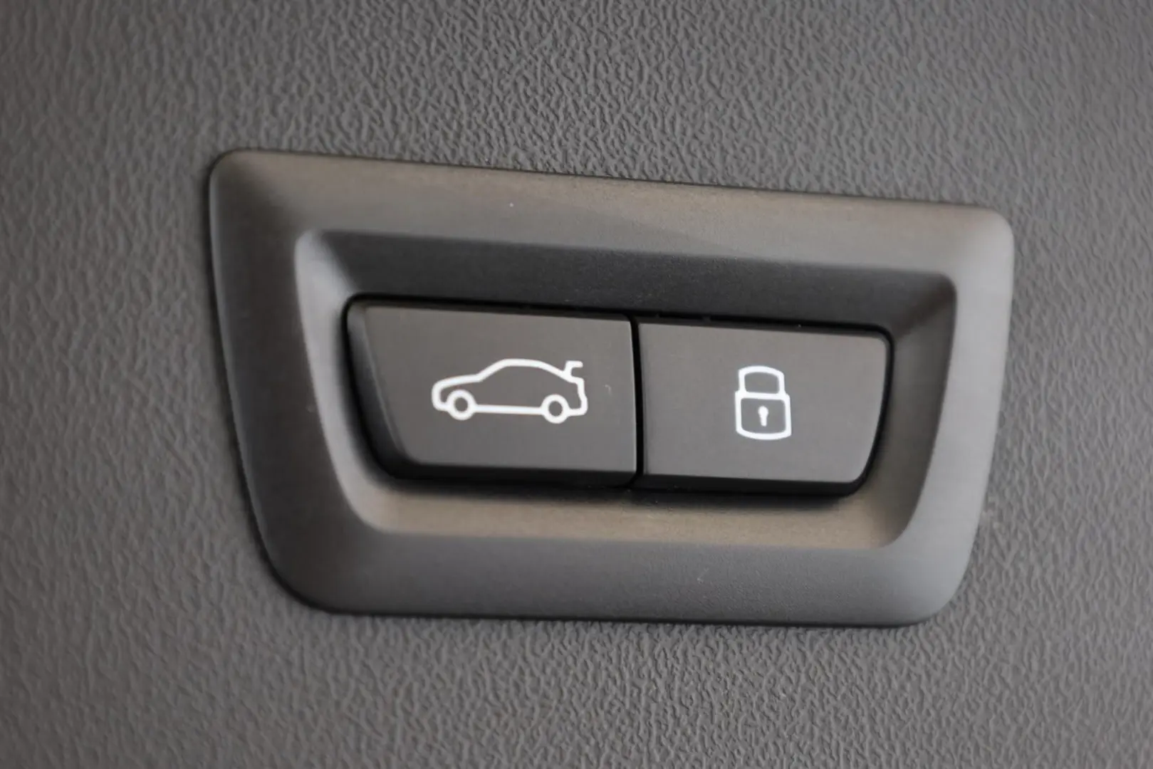 X3 20 xDrive M Sport LED Pano Nav SHZ ACC Kam 20