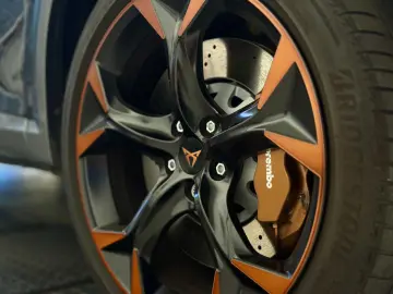 Formentor VZ 4Drive  Brembo Beats Audiosystem