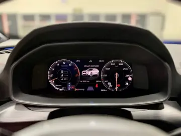 Formentor VZ 4Drive  Brembo Beats Audiosystem