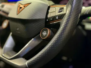 Formentor VZ 4Drive  Brembo Beats Audiosystem