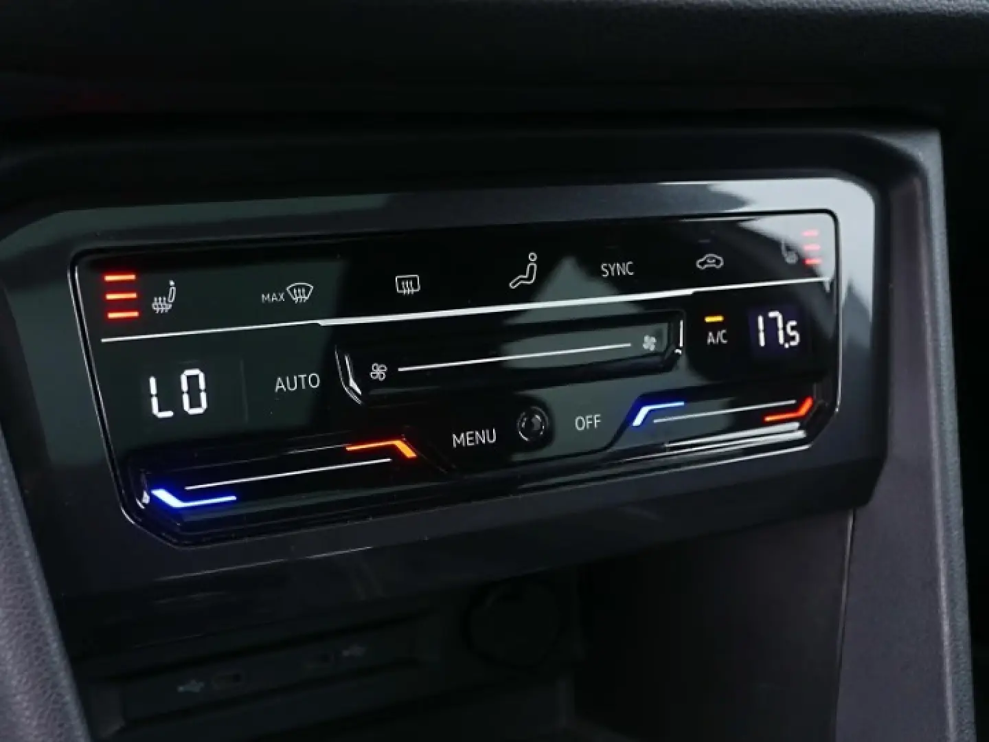 Volkswagen Tiguan Allspace 2.0 TDI R-Line 4M PANO MATRIX