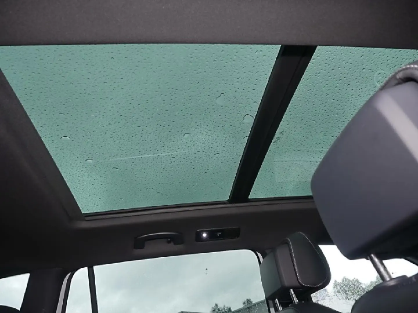 Volkswagen Tiguan Allspace 2.0 TDI R-Line 4M PANO MATRIX