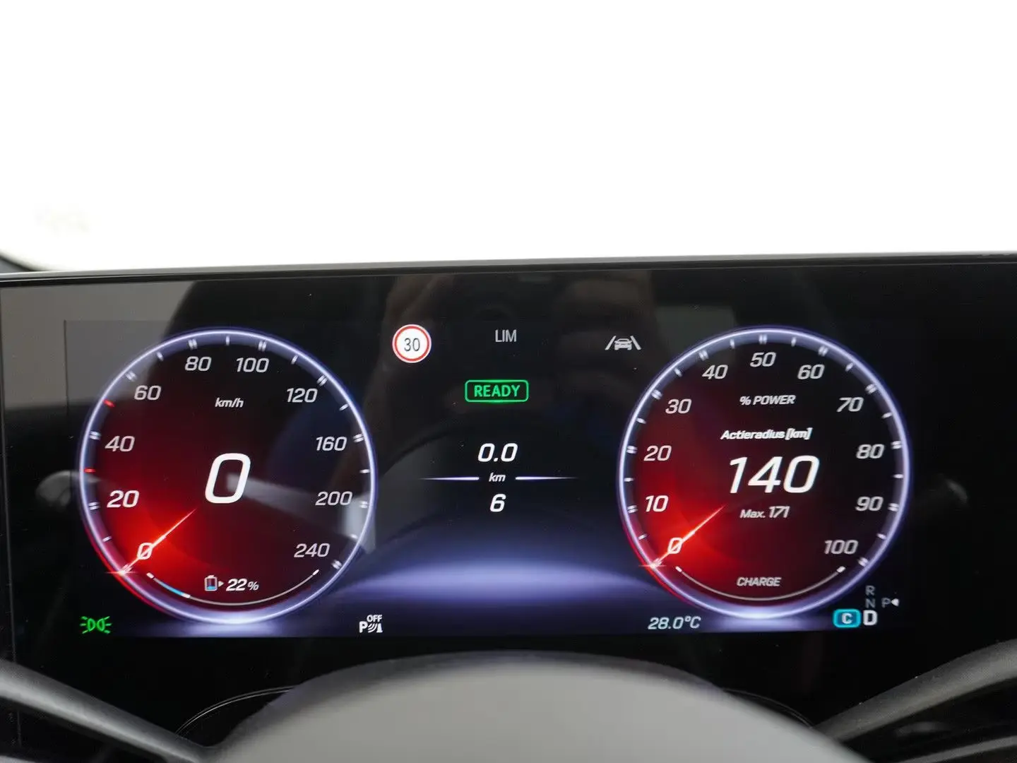 Mercedes-Benz CLA 250 Launch Edition 85 kWh