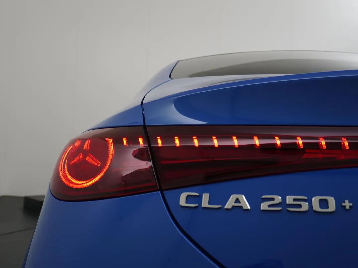 Mercedes-Benz CLA 250 Launch Edition 85 kWh