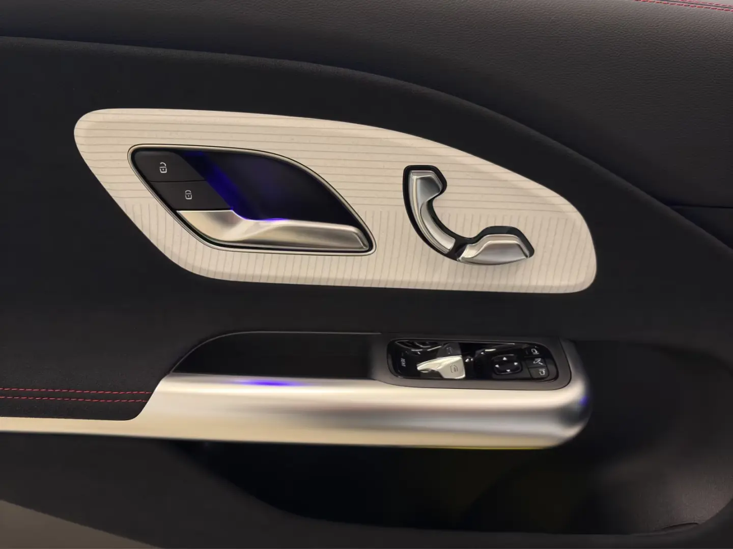 Mercedes-Benz CLA 250   AMG-Line Advanced-Plus