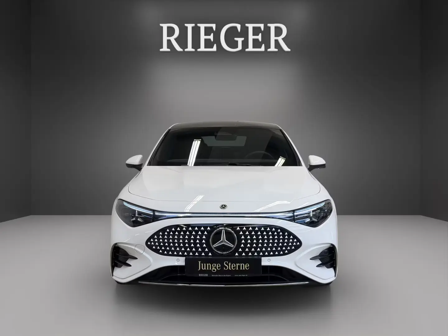 Mercedes-Benz CLA 250   AMG-Line Advanced-Plus