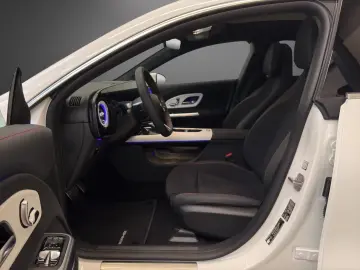 Mercedes-Benz CLA 250   AMG-Line Advanced-Plus