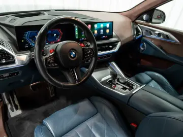 XM 4.4 V8 Individual Massage Trekhaak Bowers&Wil