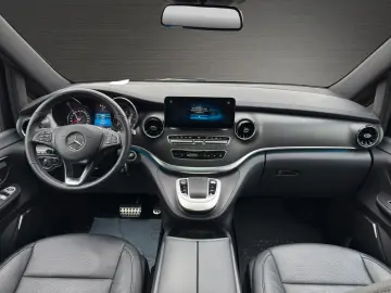 Mercedes-Benz V300d 4-Matic Lang AMG Night