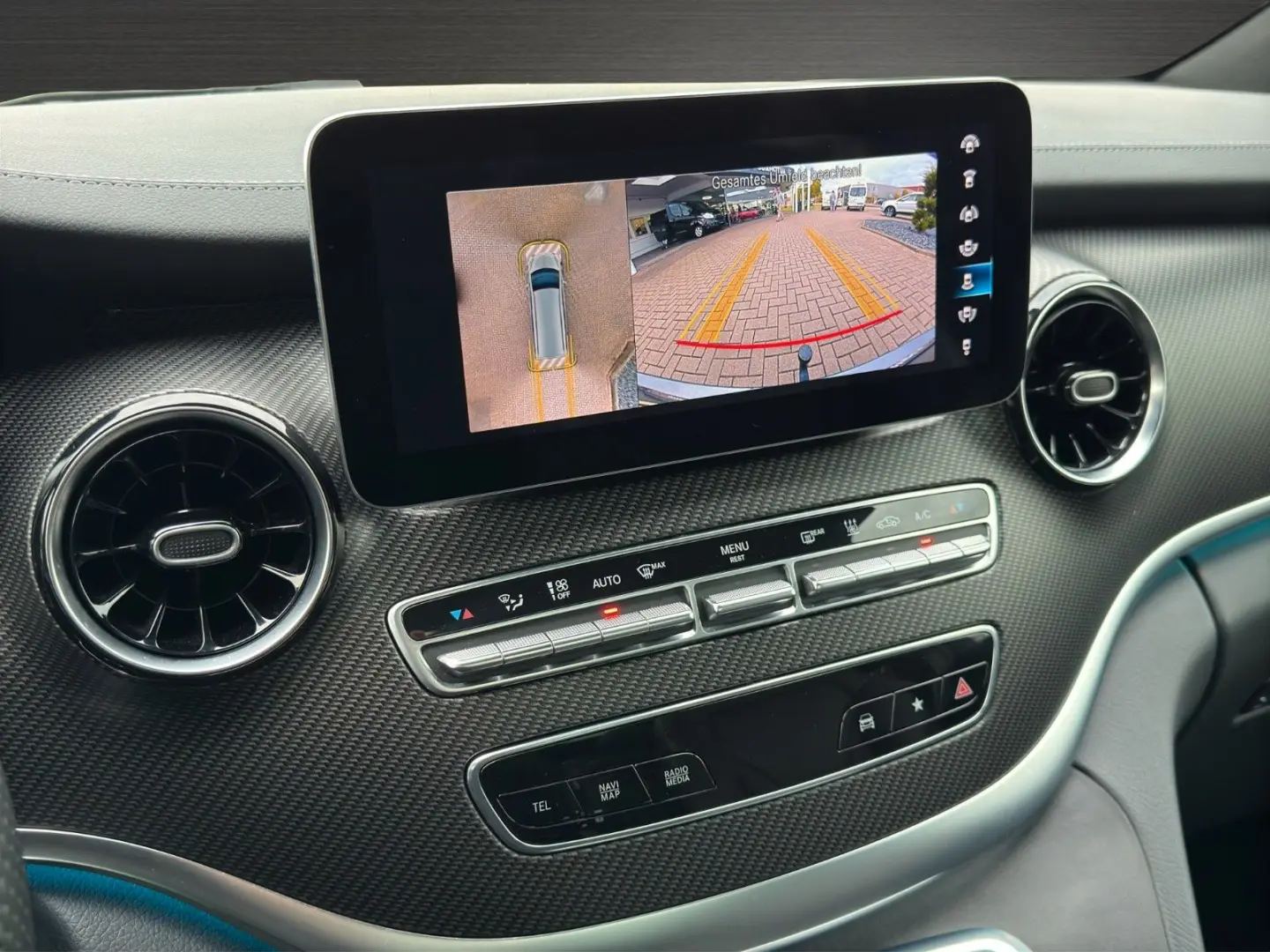 Mercedes-Benz V300d 4-Matic Lang AMG Night