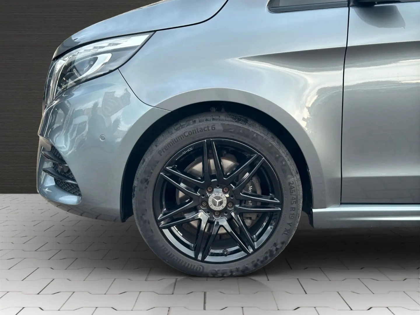 Mercedes-Benz V300d 4-Matic Lang AMG Night