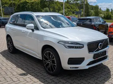 XC 90 XC90 Momentum Pro AWD