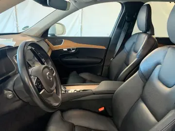 XC90 Plus Bright Hybrid 18 8kWh Memory 360K 20