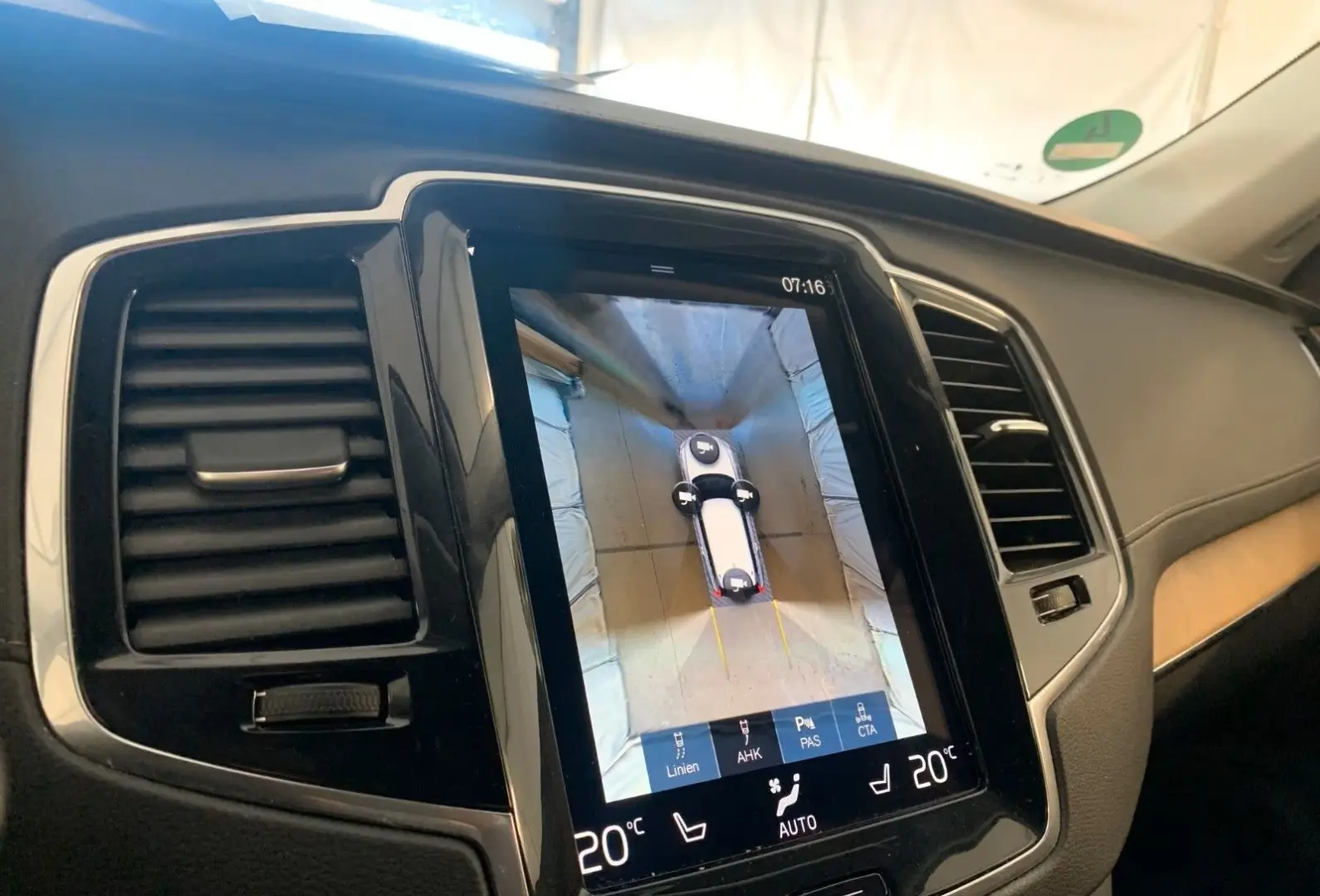 XC90 Plus Bright Hybrid 18 8kWh Memory 360K 20