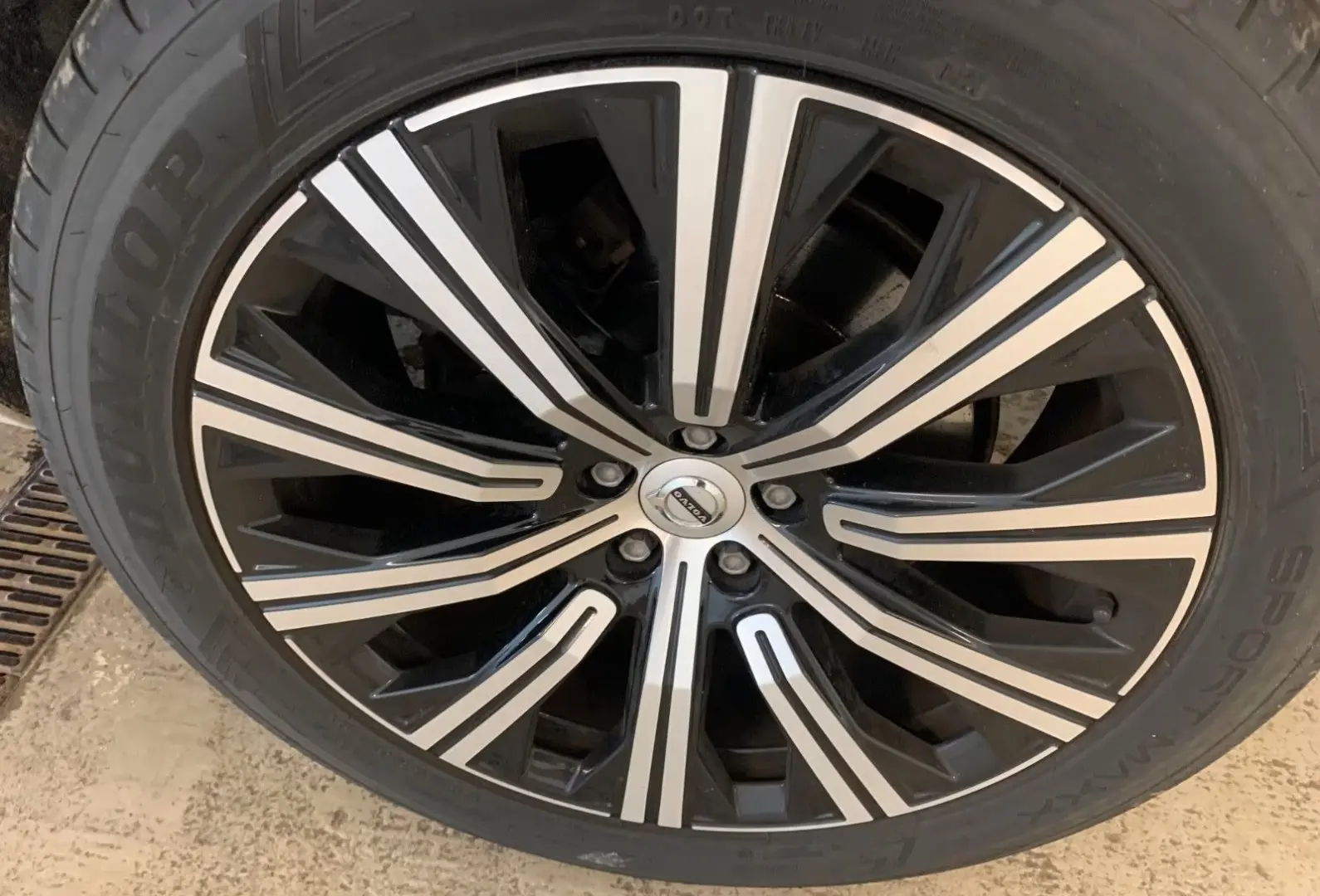 XC90 Plus Bright Hybrid 18 8kWh Memory 360K 20