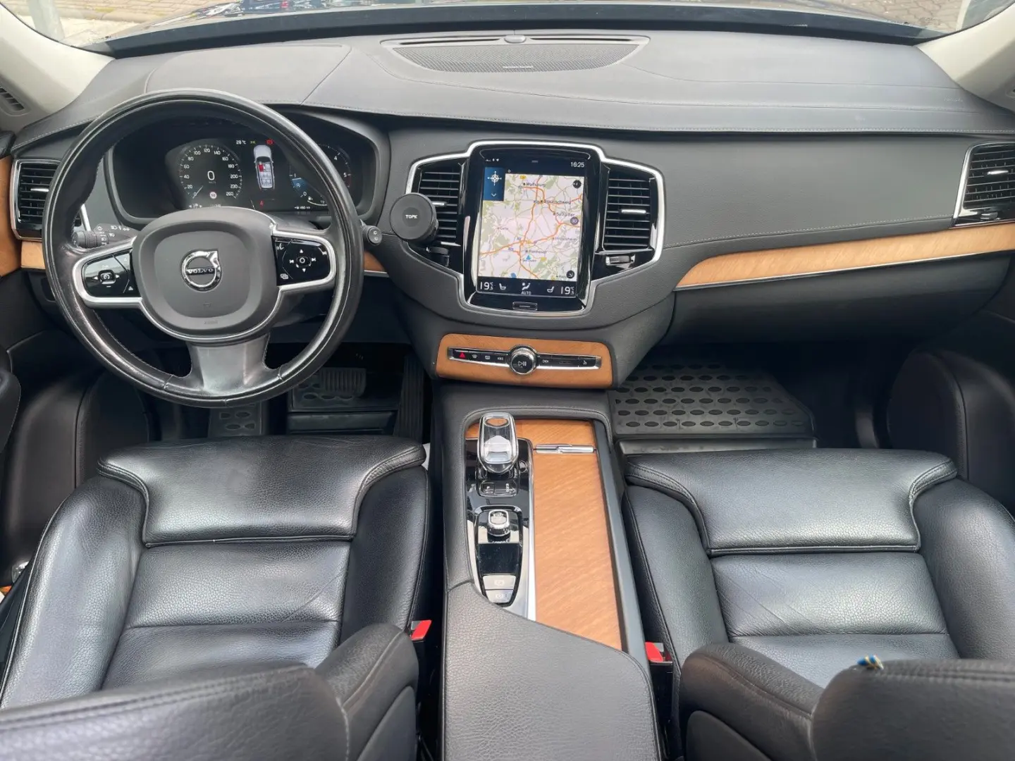 XC 90 Inscription AWD PANO HARMAN-KARDON LEDER