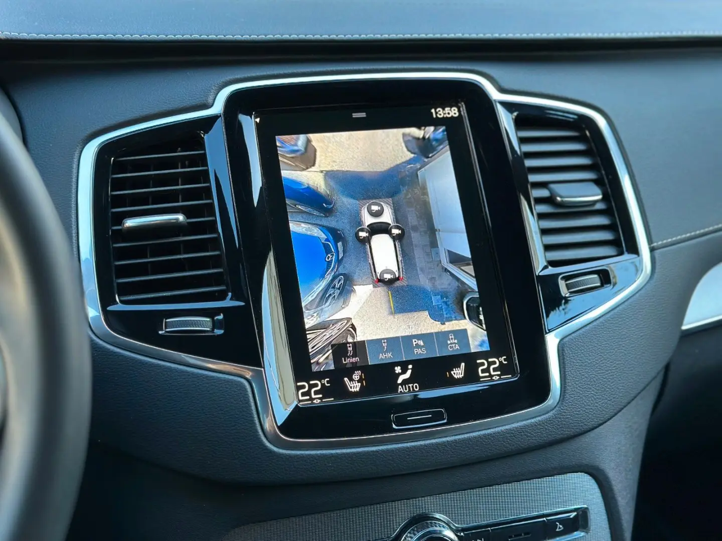 XC90 B5D R Design AWD 7-SITZE AHK 360  HUD