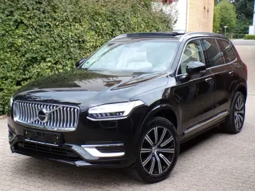 XC90 T8 AWD Plus Bright  Pano HUD H&K Kam Memo