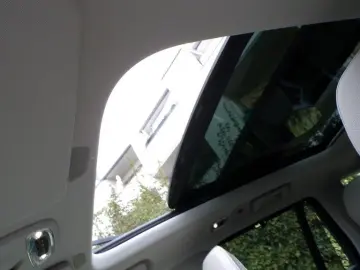 XC90 T8 AWD Plus Bright  Pano HUD H&K Kam Memo