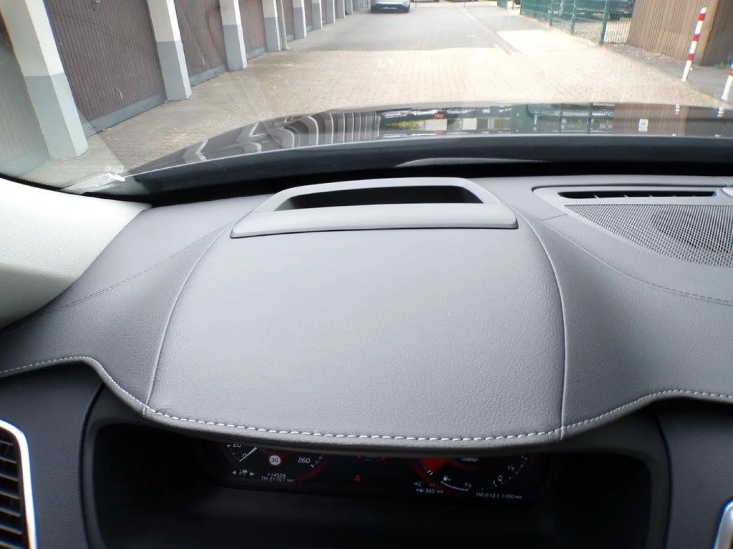 XC90 T8 AWD Plus Bright  Pano HUD H&K Kam Memo