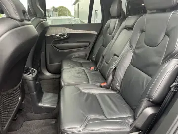 XC90 T8 AWD Inscription 7-Sitzer NAV LED VC PANO