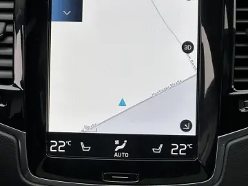 XC90 T8 AWD Inscription 7-Sitzer NAV LED VC PANO