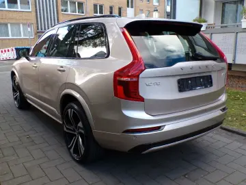 XC90 B5 AWD R Design  7.Sitze 360  ACC Luft 22.Z
