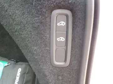 XC90 B5 AWD R Design  7.Sitze 360  ACC Luft 22.Z