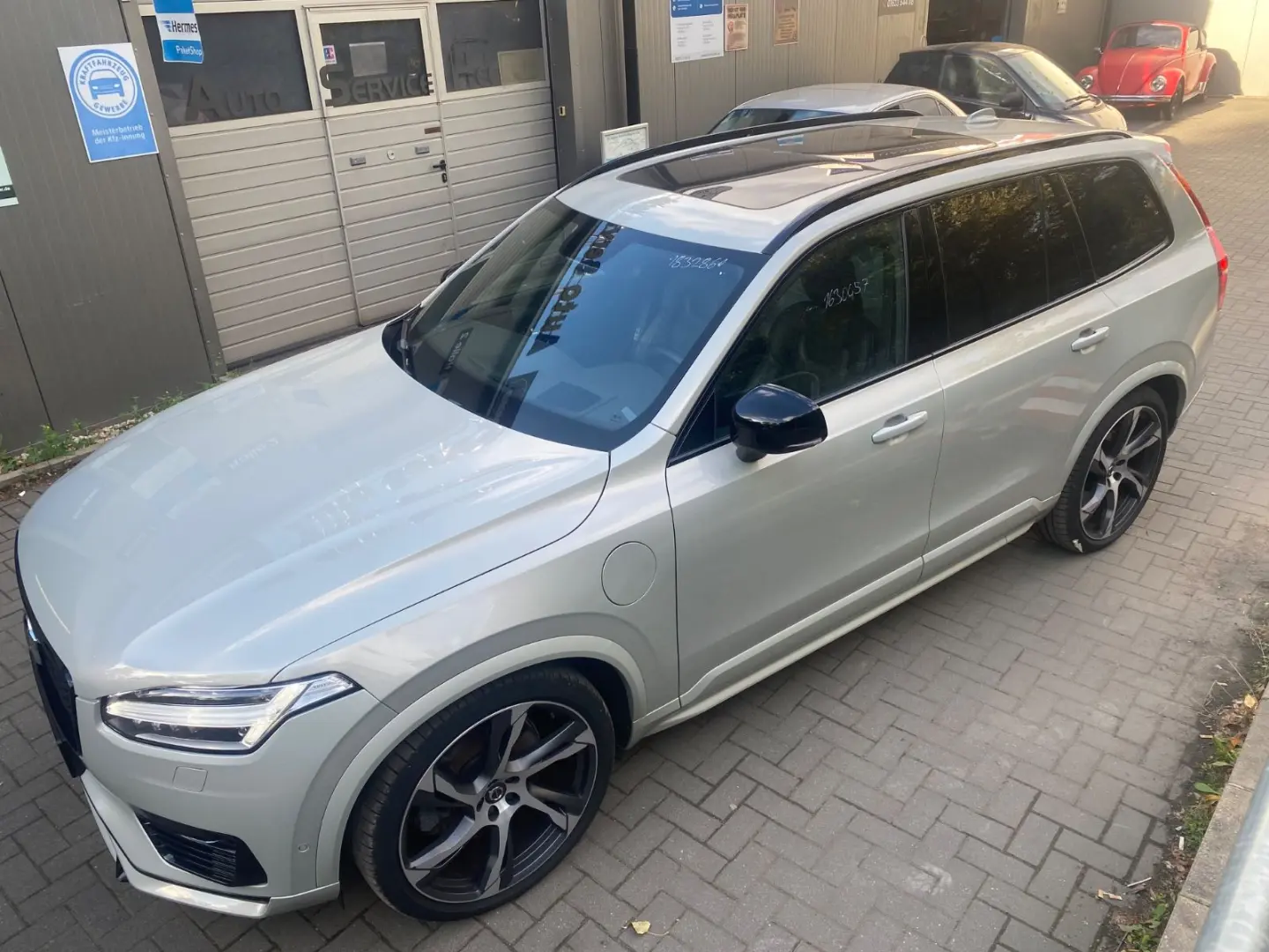 XC90 R Design Edition Recharge Plug-In Hybrid AW