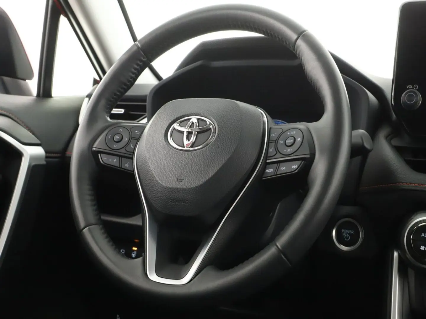 RAV 4