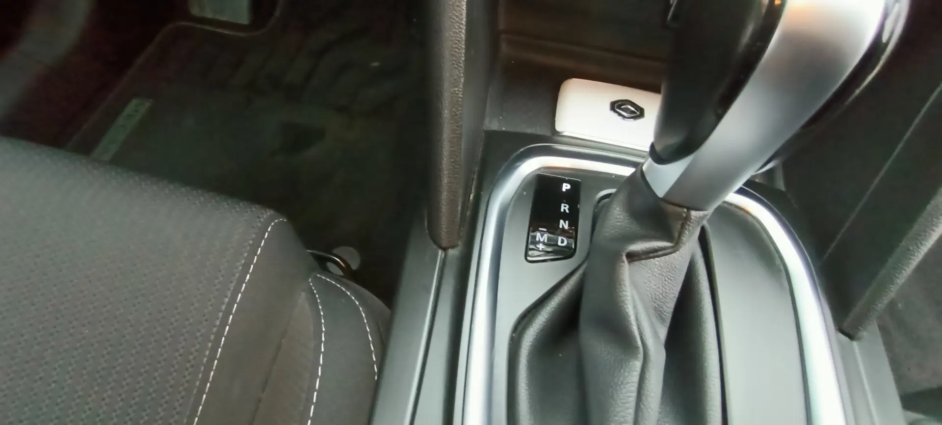 Renault Megane 1.33 tce 140 CP ZEN AUTOMATA GARANȚIE