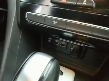 Renault Megane 1.33 tce 140 CP ZEN AUTOMATA GARANȚIE