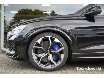 RSQ8 Keramik Stand-HZ Memo AHK HUD B&O Soft Sofo