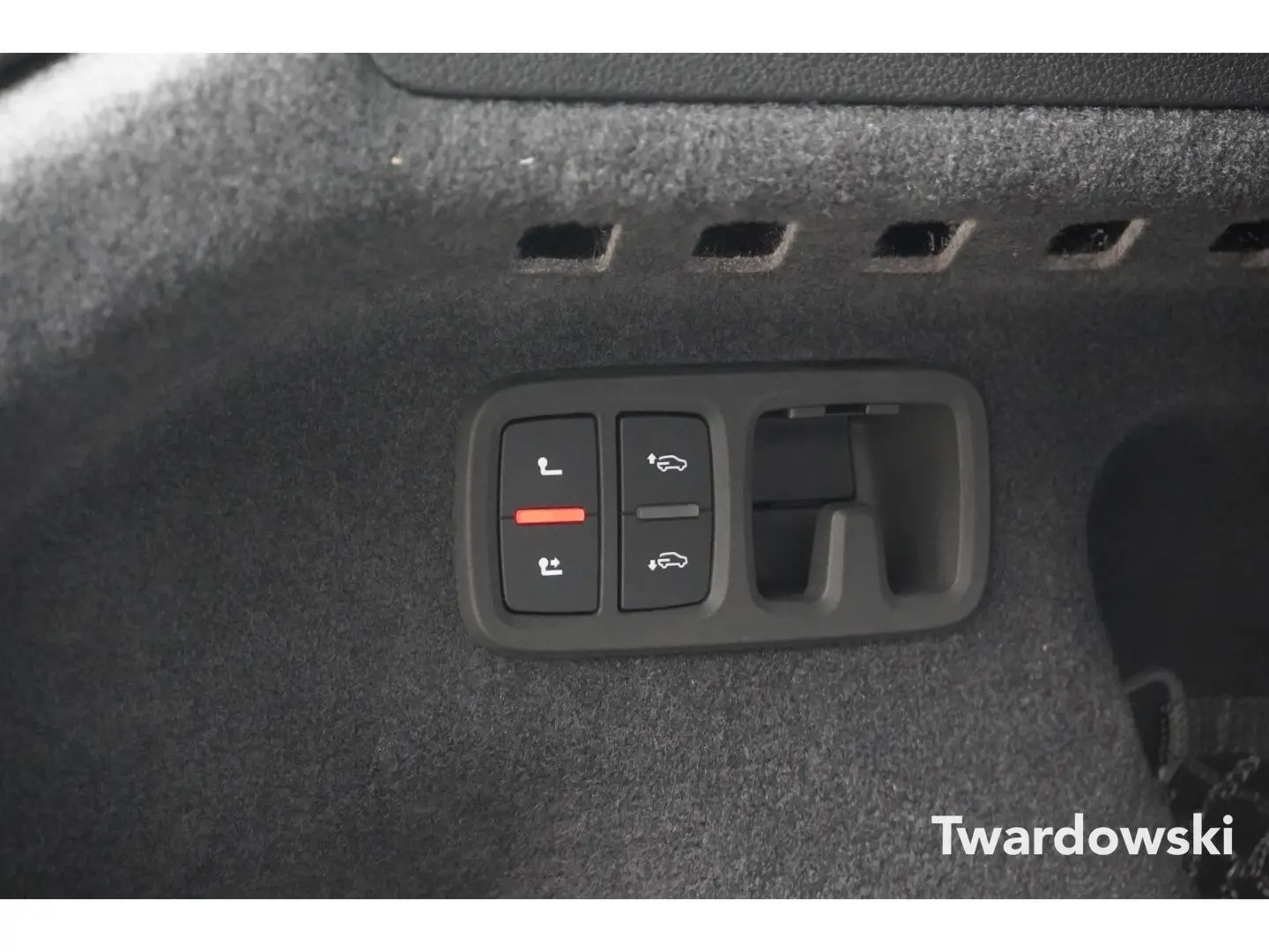 RSQ8 Keramik Stand-HZ Memo AHK HUD B&O Soft Sofo