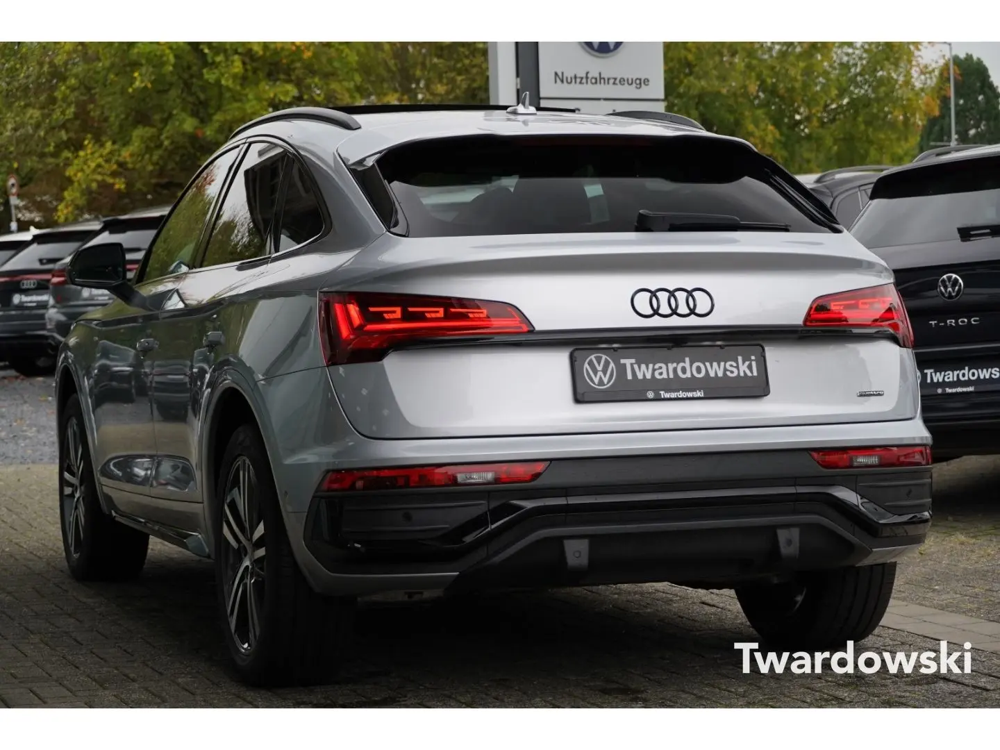 Q5 Sportback 45 TFSI S line Pano AHK 360  20''