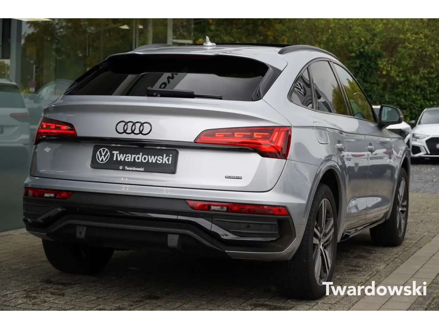 Q5 Sportback 45 TFSI S line Pano AHK 360  20''