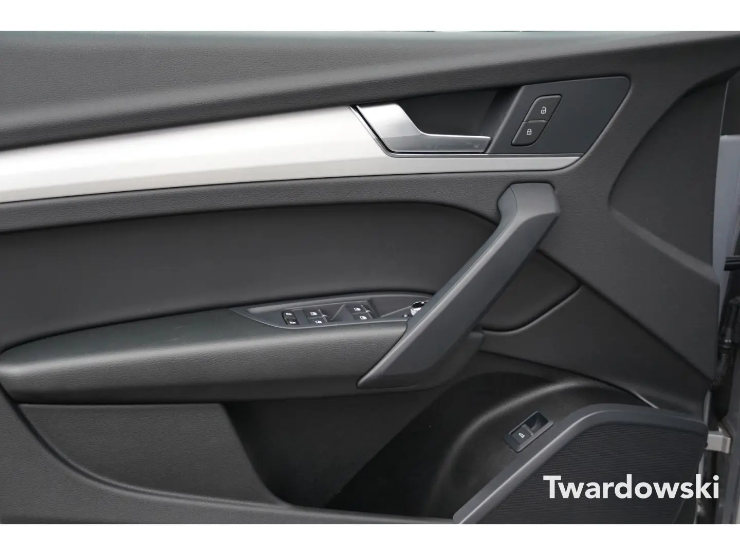 Q5 Sportback 45 TFSI S line Pano AHK 360  20''